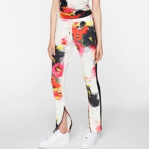Pam & Gela Watercolor Floral Cigarette Pants Women's Size Small